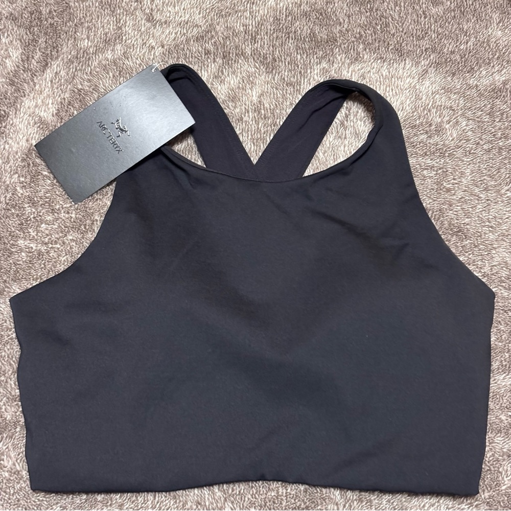 4 - Arc’teryx Soria long line bra
